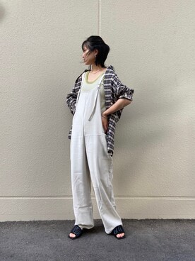 「Lull（ルル）のアイテム（オールインワン・サロペット）」を使った、uno.さん（レディース・155cm）の春コーディネート