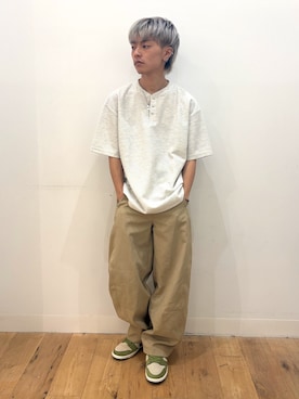 「SENSE OF PLACE by URBAN RESEARCH(センスオブプレイスバイアーバンリサーチ)のヘンリーネックカノコプルオーバー(Tシャツ/カットソー、グレー系)」を使った、showさん(メンズ・165cm)の夏コーディネート