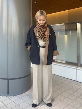 「アイテム（ブローチ/コサージュ）」を使った、小菅さん（レディース・156cm）の秋コーディネート