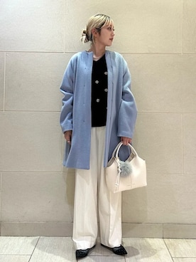 「アイテム（ノーカラーコート）」を使った、小菅さん（レディース・156cm）の冬コーディネート