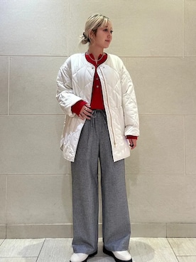 「アイテム（ブローチ/コサージュ）」を使った、小菅さん（レディース・156cm）の冬コーディネート