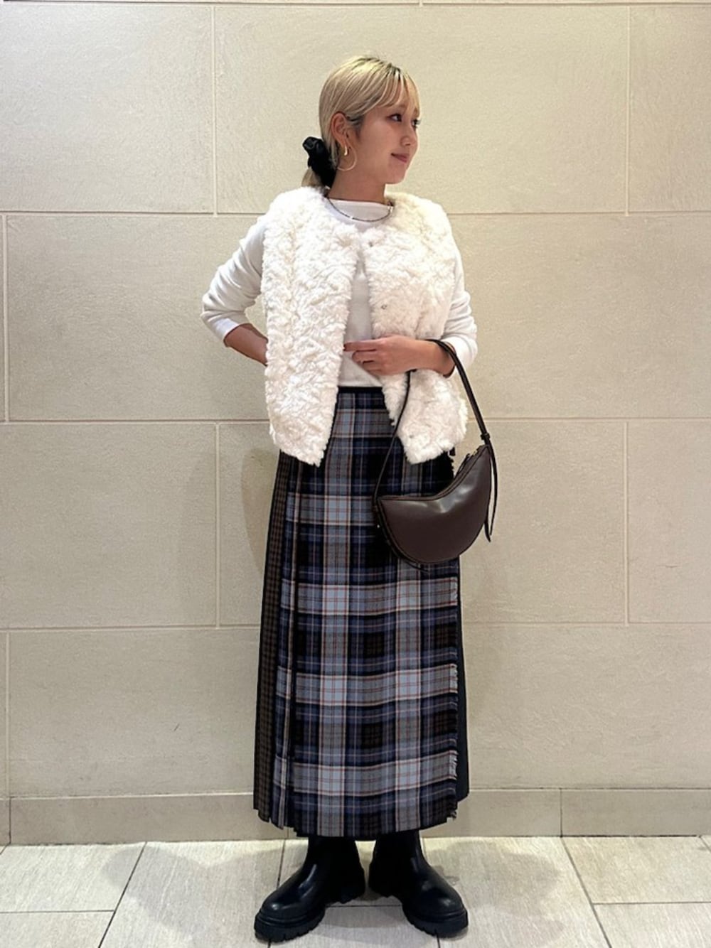 SHIPS ホワイトファーベスト ノースリーブ 新品 通販ファッション