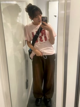 「アイテム（メイクアップ）」を使った、ヒナさん（レディース・162cm）の秋コーディネート