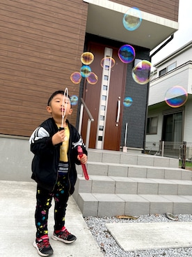 「CONVERSE（コンバース）のアイテム（ブルゾン）」を使った、minagi☺︎さん（キッズ・110cm）の冬コーディネート
