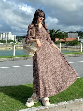 「アイテム（かごバッグ）」を使った、みさねさん（レディース・158cm）の夏コーディネート