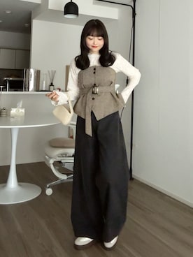 「アイテム（キャミソール）」を使った、みさねさん（レディース・158cm）の秋コーディネート