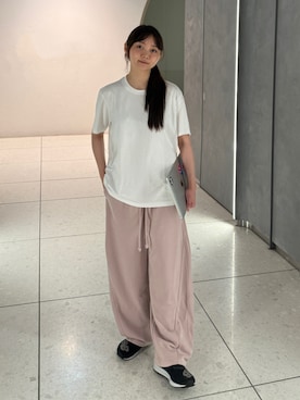 「アイテム（スウェットパンツ）」を使った、みさねさん（レディース・158cm）の秋コーディネート