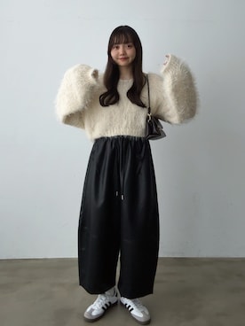 「アイテム（ニット/セーター）」を使った、みさねさん（レディース・158cm）の秋コーディネート