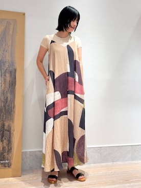 「v::room（ヴィルーム）のアイテム」を使った、Kikuchi_TOMORROWLANDさん（レディース・164cm）の夏コーディネート