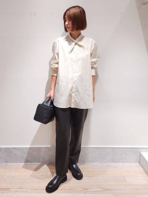 23AW／美品 ギャルリーヴィー コットンツイル スカーフシャツ 長袖 ブラウス GALERIE VIE（ギャルリー ヴィー）の「コットンツイル スカーフ