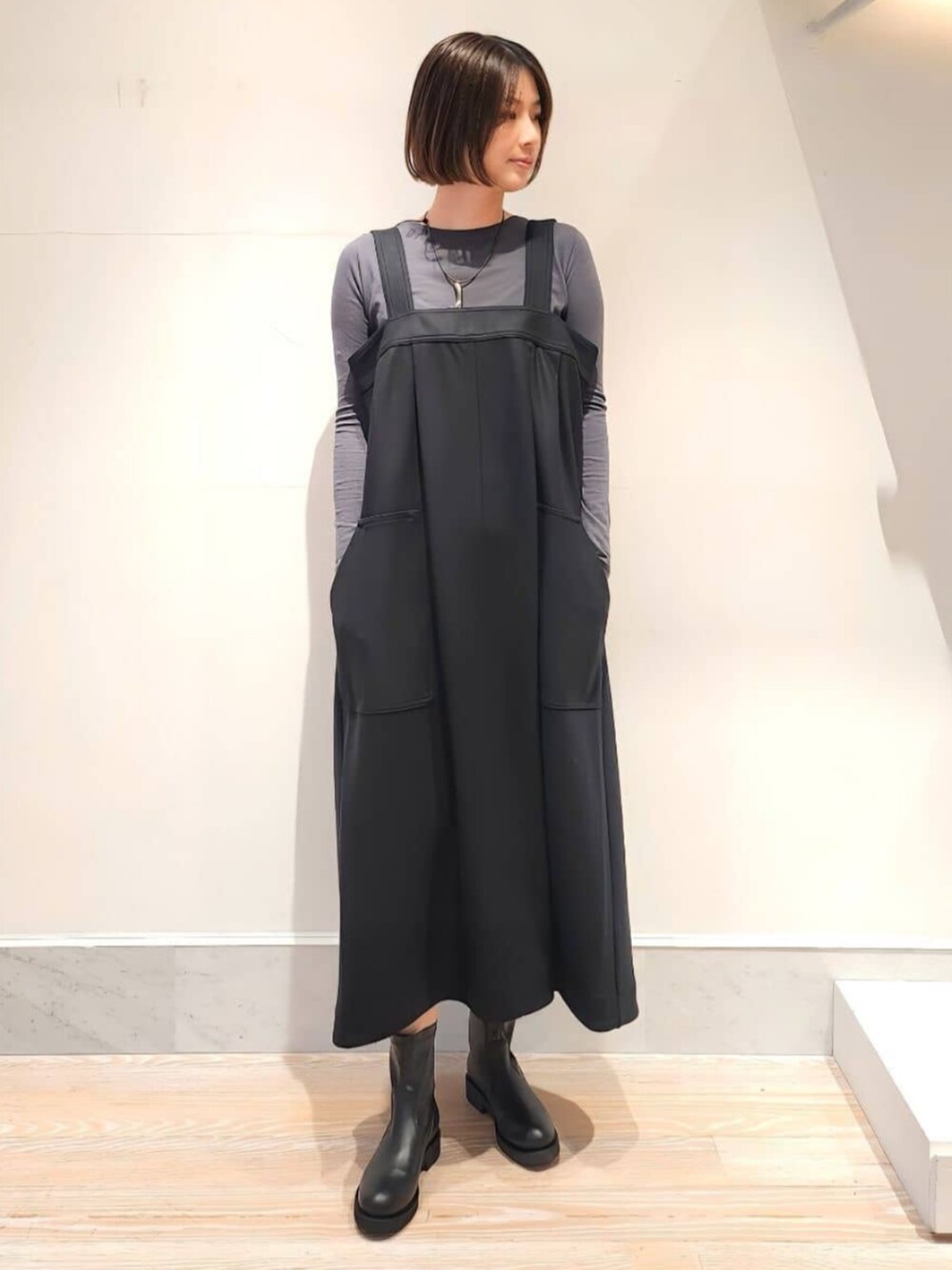 HAVERSACKのジャンパースカートを使った人気ファッション 