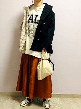 「H&M（エイチ・アンド・エム）のアイテム（テーラードジャケット）」を使った、MOMOさん（レディース・165cm）の春コーディネート
