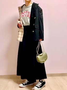 「H&M（エイチ・アンド・エム）のアイテム（テーラードジャケット）」を使った、MOMOさん（レディース・165cm）の春コーディネート