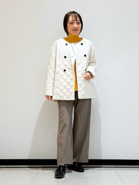 「インディヴィ」｜「アイテム（その他アウター）」を使った、mikaさん（レディース・165cm）の秋コーディネート