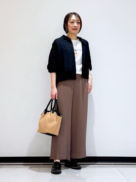「INDIVI（インディヴィ）の【洗える／2WAY】ドロスト付 シアーシャンブレーシャツ（シャツ/ブラウス、ブルー系）」を使った、mikaさん（レディース・165cm）の春コーディネート