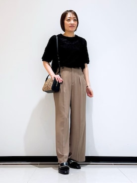 「INDIVI（インディヴィ）のヘアリージャカードトップス（シャツ/ブラウス、ブラック系）」を使った、mikaさん（レディース・165cm）の秋コーディネート
