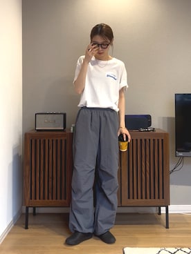 「Auntie Rosa Holiday（アンティローザホリデー）のナイロンボリュームパンツ（その他パンツ、グレー系）」を使った、noaverse__さん（レディース・170cm）の夏コーディネート