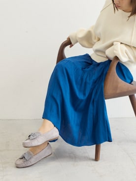 「アイテム（その他シューズ、グレー系）」を使った、MODEETJACOMOingSTAFFさん（レディース・160cm）の秋コーディネート