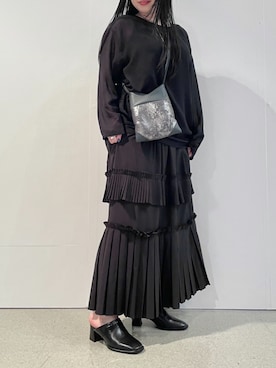 「D'ICI（ディッシィ）のクラシカルチャンキーヒールミュール（その他シューズ、ブラック系）」を使った、MODEETJACOMOingSTAFFさん（レディース・160cm）の春コーディネート