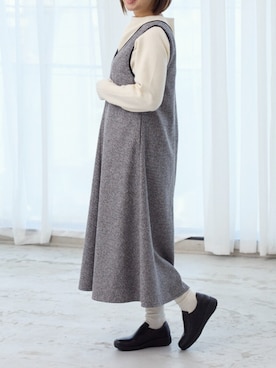 「アイテム（スリッポン）」を使った、MODEETJACOMOingSTAFFさん（レディース・160cm）の冬コーディネート