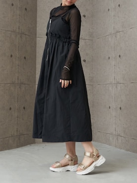 「carino（カリーノ）のアイテム」を使った、MODEETJACOMOingSTAFFさん（レディース・163cm）の夏コーディネート