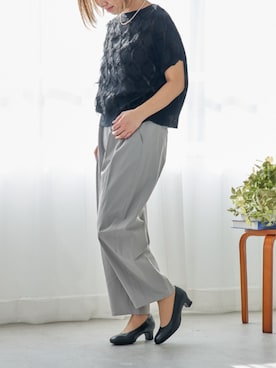 「Atelier（アトリエ）のアトリエ Atelier 【3E】スクエアトゥベーシックパンプス （パンプス、ブラック系）」を使った、MODEETJACOMOingSTAFFさん（レディース・160cm）の春コーディネート