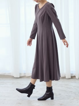 「Riz raffinee（リズラフィーネ）のアイテム」を使った、MODEETJACOMOingSTAFFさん（レディース・164cm）の秋コーディネート