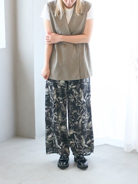 「柄パンツコーデ」｜MODEETJACOMOingSTAFFさん（レディース・163cm）の夏コーディネート