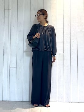 「INDIVI（インディヴィ）の【体型カバー／マシンウォッシュ対応】シアージャージトップス（Tシャツ/カットソー、グレー系）」を使った、romiさん（レディース・158cm）の秋コーディネート