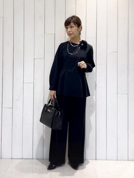 「INDIVI（インディヴィ）の【洗える／SETUP可能／セレモニー】ペプラムブラウス（シャツ/ブラウス、ブルー系）」を使った、romiさん（レディース・158cm）の冬コーディネート