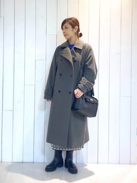 「アイテム（トレンチコート、グレー系）」を使った、romiさん（レディース・158cm）の冬コーディネート