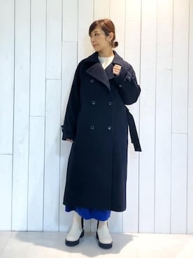 「アイテム（トレンチコート、ブルー系）」を使った、romiさん（レディース・158cm）の冬コーディネート