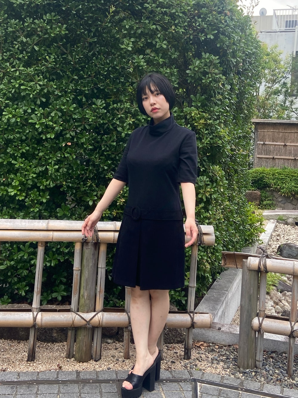 「昭和レトロ、昭和、シンプルスタイル、夏コーデ、お出かけコーデ、サンダルコーデ、大人女子、モノトーン、低身長、ファッションの力を信じよう」｜「VINTAGEのアイテム（ワンピース/ドレス、ブラック系）」を使った、綺蝶レナ(Lena Kicho)さん（レディース・147cm）の夏コーディネートの1枚目の写真