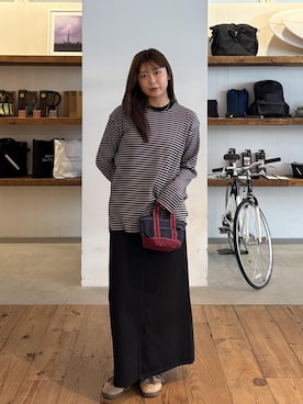 「アイテム（デニムスカート）」を使った、Masakiさん（レディース・164cm・20代）の秋コーディネート