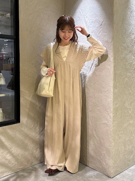 「アイテム（オールインワン・サロペット）」を使った、あやさん（レディース・162cm・20代）の秋コーディネート
