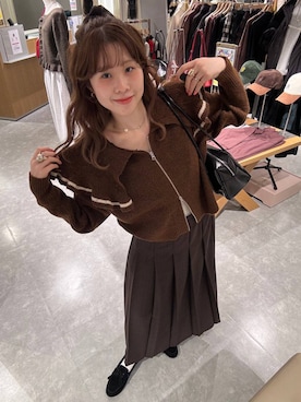 「アイテム（モカシン/デッキシューズ）」を使った、あやさん（レディース・162cm）の秋コーディネート