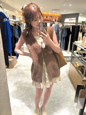 「アイテム（ベスト）」を使った、あやさん（レディース・162cm・20代）の夏コーディネート