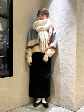 「アイテム（マフラー、ホワイト系）」を使った、あやさん（レディース・162cm）の秋コーディネート
