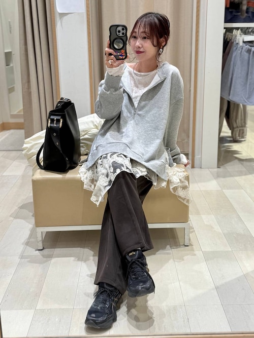 【新品未使用タグ付き】MAISON et VOYAGE フレアパンツ 新品未使用タグ付き】MAISON et VOYAGE フレアパンツ - メルカリ