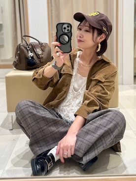 「JEANASIS（ジーナシス）のアイテム（ボストンバッグ）」を使った、せこ子さん（レディース・159cm）の秋コーディネート