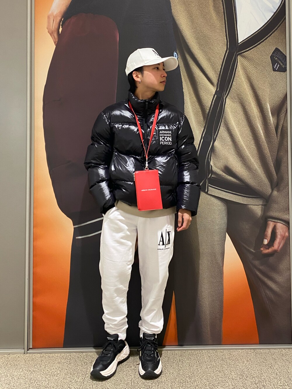 「ダウンジャケット、アルマーニエクスチェンジ、アイコン、原宿キャットストリート、axchange、axcatstreet、AXchanger、AXロゴ」｜「ARMANI EXCHANGEの【A|Xアルマーニ エクスチェンジ】ICONパネルキャップ（キャップ、ホワイト系）」を使った、かいちゃんさん（メンズ・160cm）の冬コーディネートの1枚目の写真