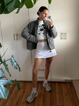 Andrea Sugusさんのコーディネート