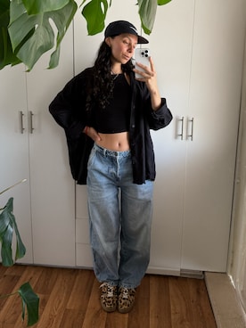 Andrea Sugusさんのコーディネート