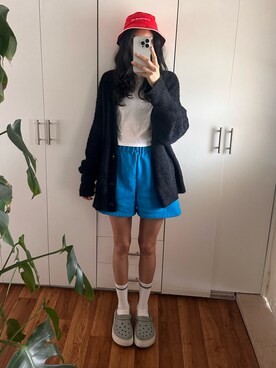 Andrea Sugusさんのコーディネート