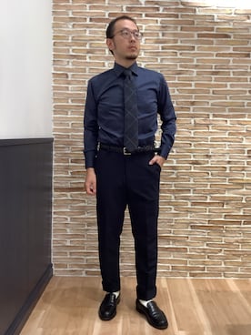 「アイテム（ビジネスシャツ）」を使った、BRICK HOUSE シャツ工房 福岡橋本木の葉モール店さん（メンズ・163cm）の秋コーディネート