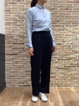 「アイテム（ビジネスシャツ）」を使った、BRICK HOUSE シャツ工房 福岡橋本木の葉モール店さん（レディース・164cm）の秋コーディネート