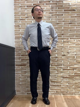 「アイテム（ビジネスシャツ）」を使った、BRICK HOUSE シャツ工房 福岡橋本木の葉モール店さん（メンズ・163cm）の冬コーディネート