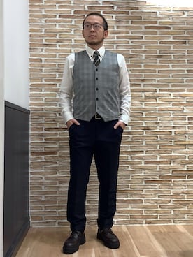 「アイテム（ビジネスシャツ）」を使った、BRICK HOUSE シャツ工房 福岡橋本木の葉モール店さん（メンズ・163cm）の秋コーディネート