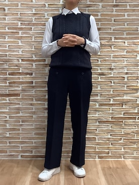 「アイテム（ビジネスシャツ）」を使った、BRICK HOUSE シャツ工房 福岡橋本木の葉モール店さん（レディース・164cm）の秋コーディネート