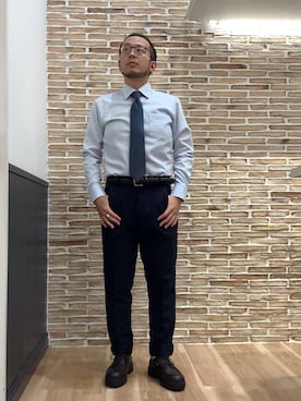 「アイテム（ビジネスシャツ）」を使った、BRICK HOUSE シャツ工房 福岡橋本木の葉モール店さん（メンズ・163cm）の秋コーディネート
